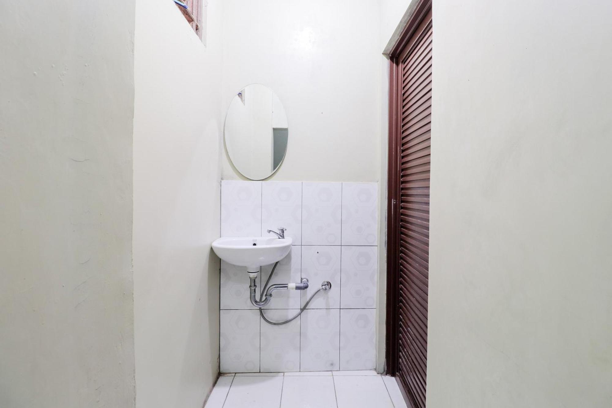 นูรูดิน เฮาส์ Apartment มาเกอลัง ภายนอก รูปภาพ